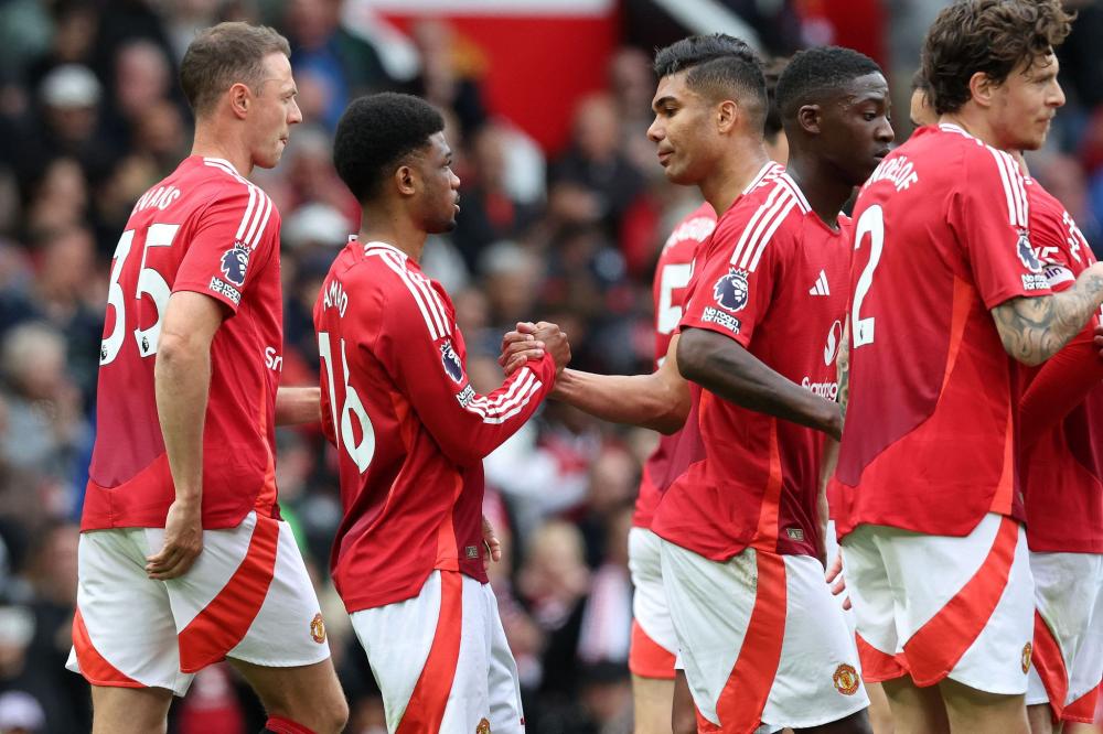 哈登爆砍55分刷新队史纪录 快船客场擒黄蜂终结三连败